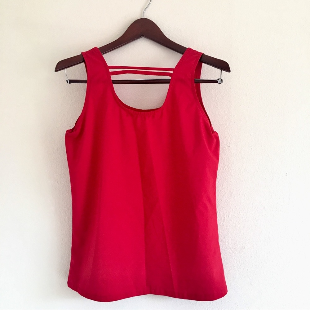 Deep Red Top - Picture 2 of 2